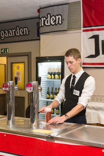 Barman 102.jpg